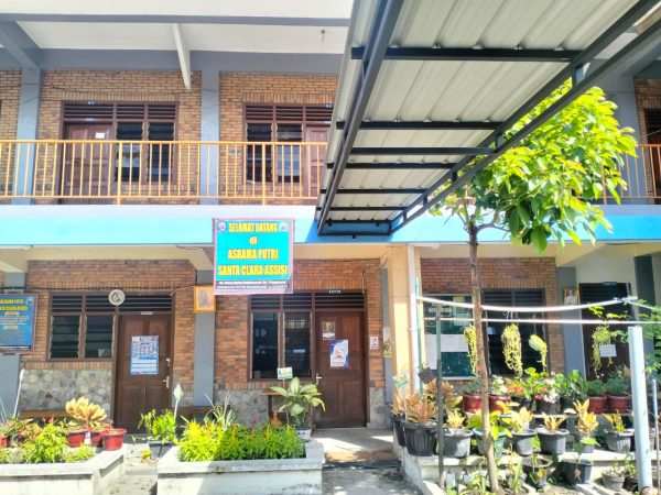 WhatsApp Image 2025-11-11 at 11.00.06_dedeb88b WhatsApp Image 2025-11-11 at 11.00.06_dedeb88b